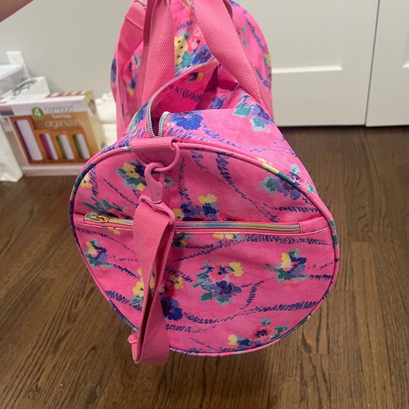 Love shack fancy/beach riot collab duffle bag - Picture 5 of 6